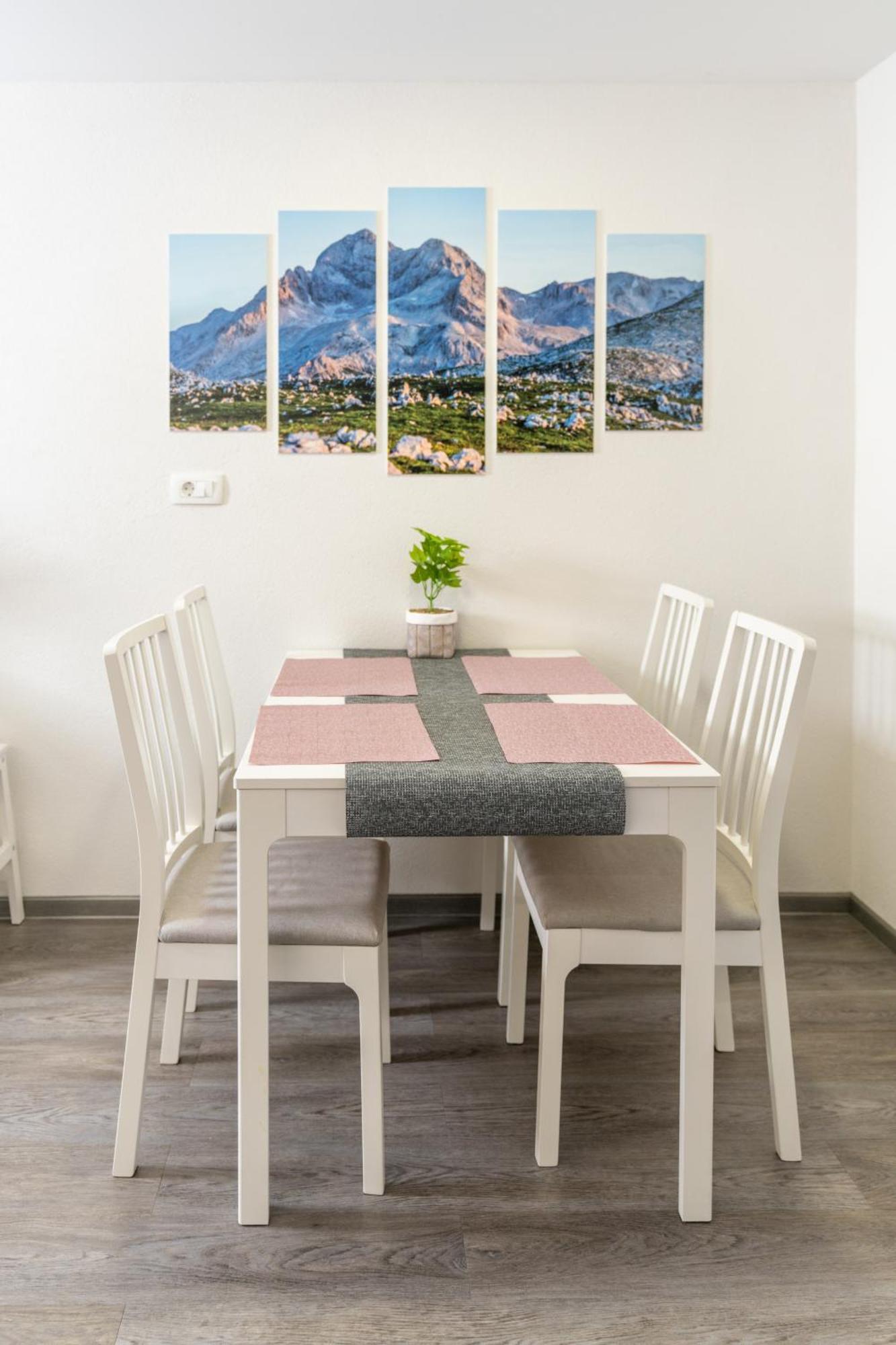 Apartma Pri Lipi ボーヒニ エクステリア 写真